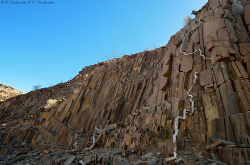 Ciekawa formacja skalna &quot;Organ pipes&quot; w centralnej Namibii.