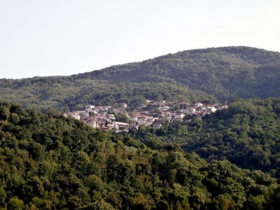 Karitsa - pobliska miejscowość na stokach Ossy